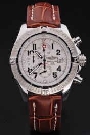 Breitling Avenger Replique Montre 3497